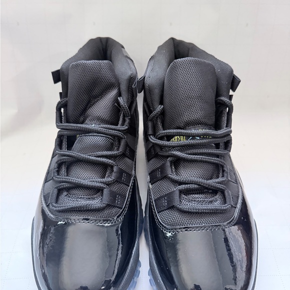 Jordan Black Sneakers - Picture 5 of 6
